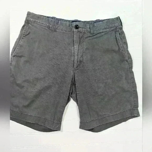 J. Crew Gray Vintage Wash 9 in Shorts - Picture 1 of 5
